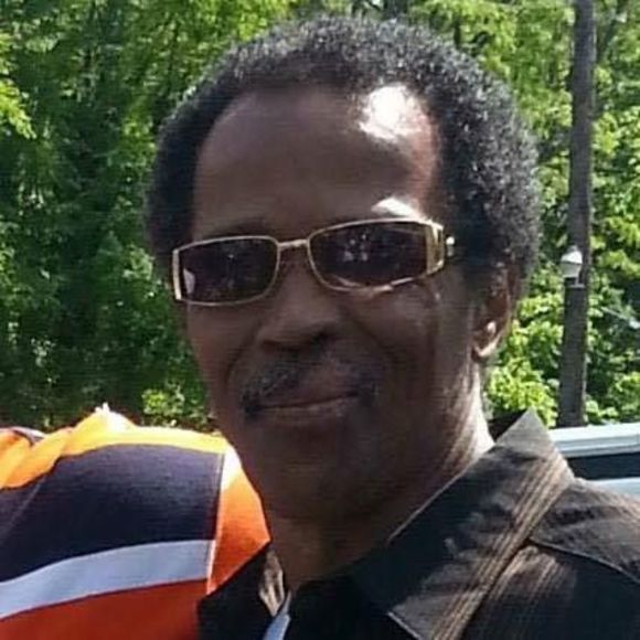 Meet your Posher, Ralph - Picture 1 of 1